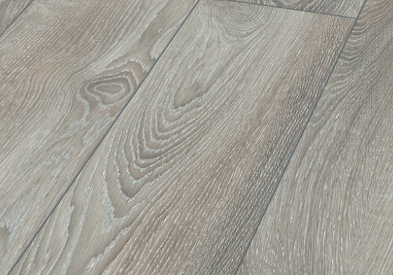 Castle Oak Silver colour