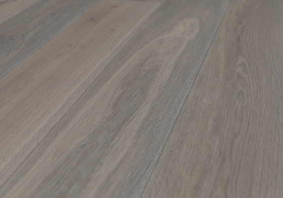 Hazelnut Smooth colour