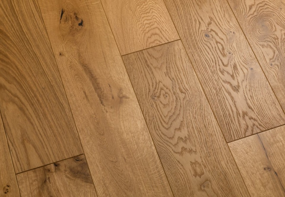 Brushed Oak colour